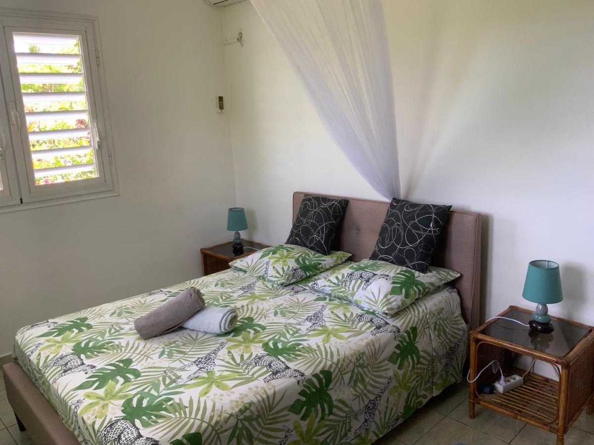 Villa L'Exotik Les Abymes Exteriör bild