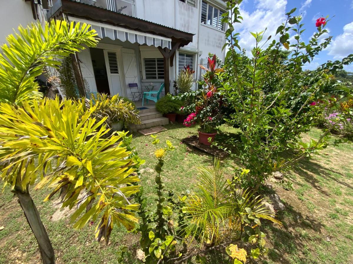 Villa L'Exotik Les Abymes Exteriör bild